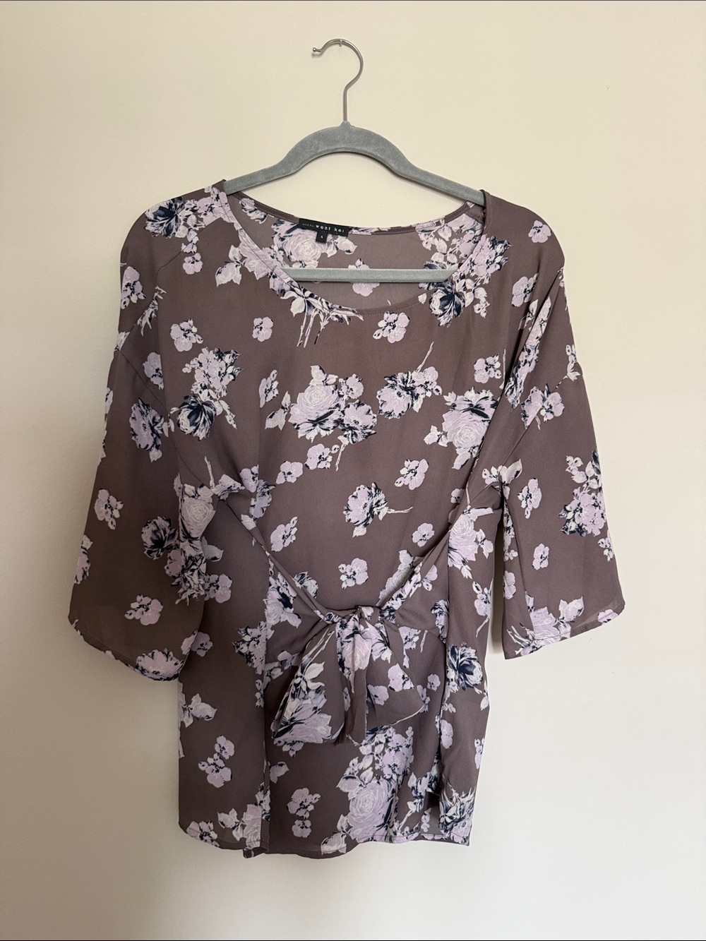 Floral Tie-Front Women's Top in Mauve